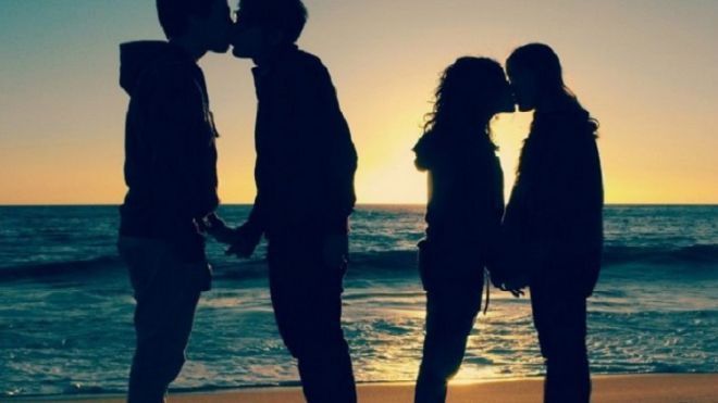 Nỗi đau của người phụ nữ nhìn chồng công khai với người yêu đồng giới