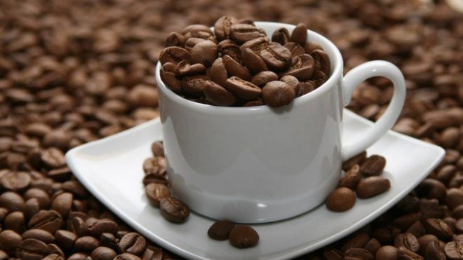 Cà phê ở Việt Nam độn thêm bột bắp, cà phê ở Mỹ độn thêm gì?