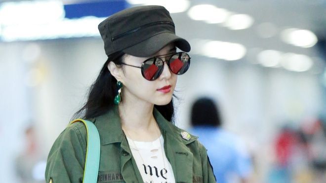 Phạm Băng Băng đang trên đường đến Bali dự cưới Lâm Tâm Như