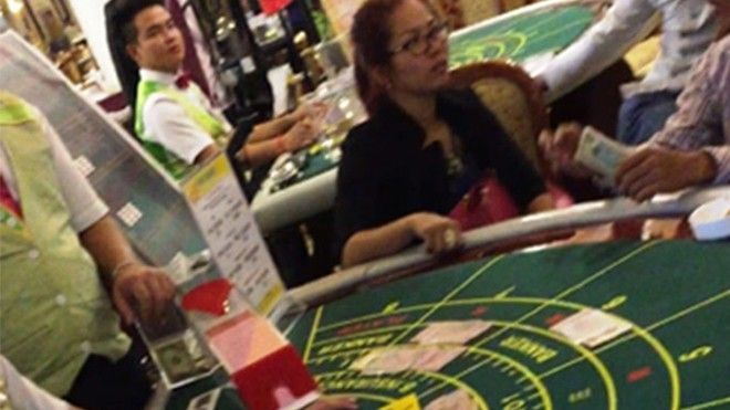 Bi kịch những gói quà đẫm máu gửi về từ sòng bạc Campuchia: Chiếc túi khổng lồ hút con bạc đến kiệt quệ