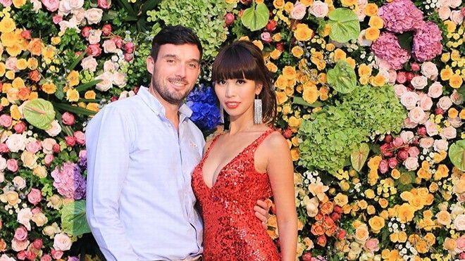 Olly cùng gia đình xuất hiện ủng hộ Hà Anh trong công việc ngay sau ngày cưới