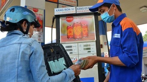 Thông tin mới nhất: Xăng giảm 610 đồng/lít từ 15h chiều nay