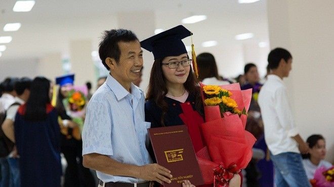 Khám phá lễ tốt nghiệp ở ngôi trường của các thầy cô giáo tương lai