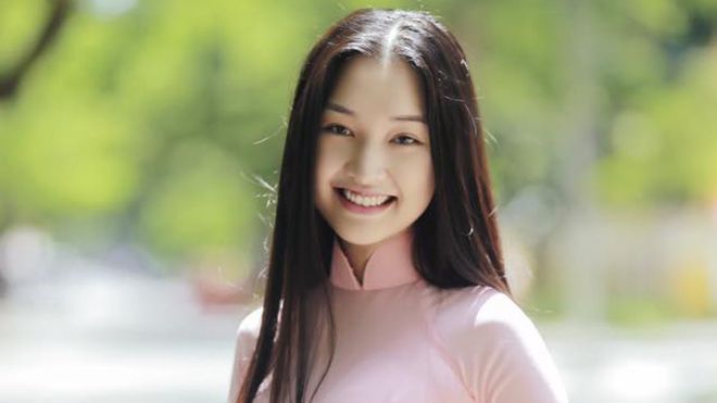 Bị tố từng thi chui quốc tế, Ngọc Trân rút lui khỏi Hoa hậu Việt Nam 2016