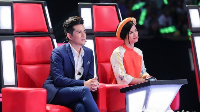 Đông Nhi - Ông Cao Thắng lấp lửng chuyện 'sắp đám cưới' trên ghế nóng The Voice Kids