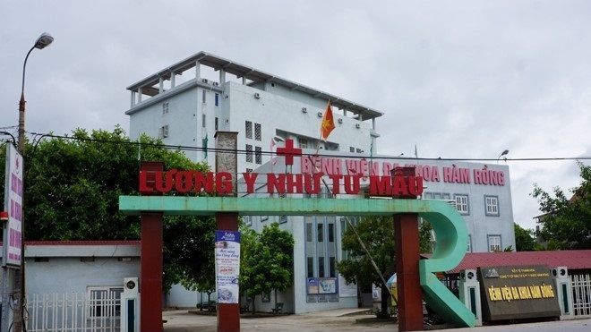 Bệnh viện bị phạt 20 triệu vì… khám bệnh miễn phí