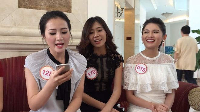 Ứng viên Hoa hậu Việt Nam 2016 trổ tài cover 'Anh cứ đi đi' của Hari Won