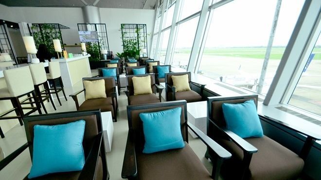Choáng ngợp với phòng chờ mới 4 sao cho khách hạng thương gia ở sân bay Tân Sơn Nhất