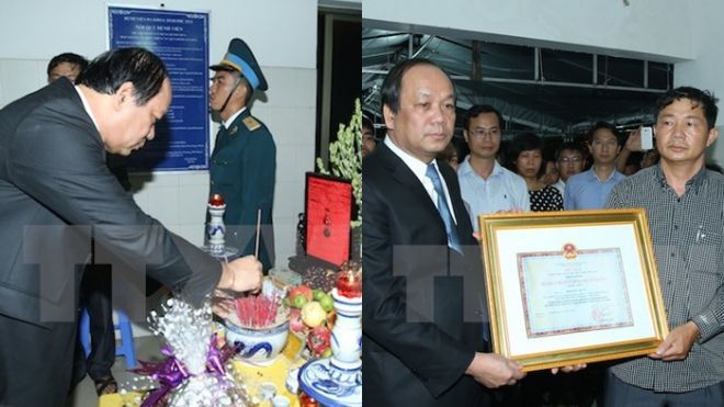 Trao Huân chương Bảo vệ Tổ quốc truy tặng phi công Phạm Đức Trung