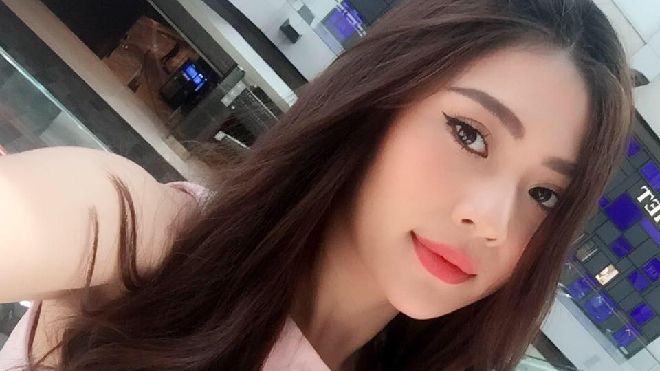 Chúng Huyền Thanh xinh khác lạ khi trang điểm tự nhiên