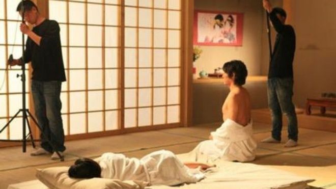 Góc khuất ngành phim đen Nhật Bản: Tuyển 6.000 'nữ tân binh'/năm