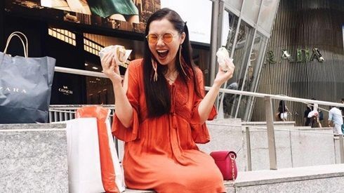 In Her Closet: Khám phá tủ đồ cực chất của một tín đồ thời trang thông minh