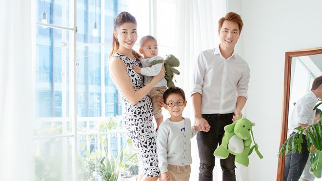 'Gia đình vui vẻ' Đăng Khôi - Thủy Anh lại khiến fan thích thú trước bộ ảnh mới