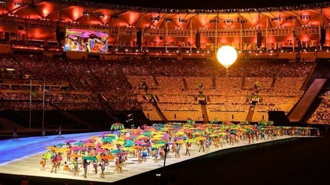 Ảnh ấn tượng của đoàn TTVN tại khai mạc Paralympic Rio 2016