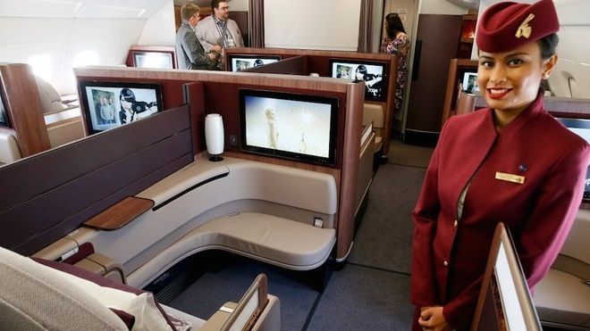 Bên trong khoang hạng thương gia của các hãng hàng không