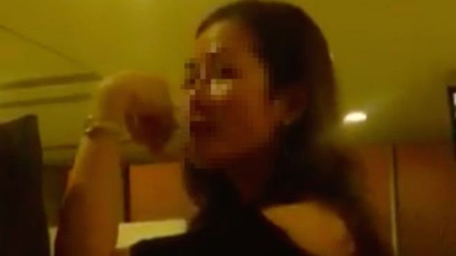 Hành khách đi trễ, hành hung nhân viên Vietnam Airlines