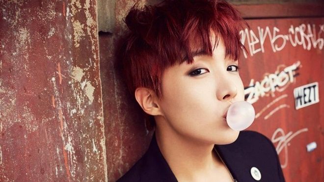 BTS nhận 'cơn mưa lời khen' nhờ MV teaser khoe vũ đạo cực đỉnh của J-Hope