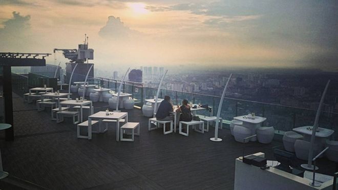 5 quán cafe sân thượng ngắm Hà Nội đẹp lung linh từ trên cao