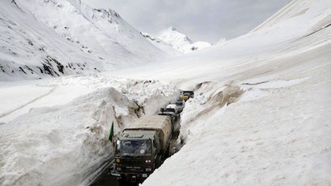 Zojila - Cung đường đèo nguy hiểm nhất Ấn Độ