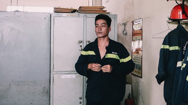 9X điển trai bỏ trường đại học dấn thân làm lính cứu nạn