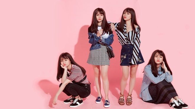 Hot streamer Misthy hướng dẫn cách mix đồ denim thời thượng cho ngày đầu tuần