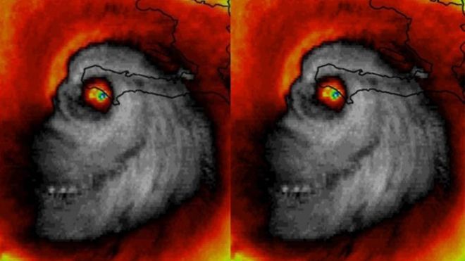 Hãi hùng khoảnh khắc máy bay lao thẳng vào tâm bão 'quái vật' Matthew