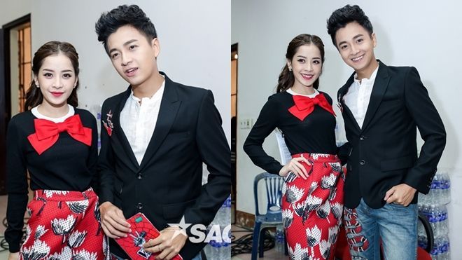 Chi Pu nhí nhảnh, tạo dáng đáng yêu bên Ngô Kiến Huy trong hậu trường The Voice Kids