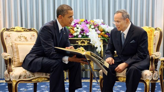 Tổng thống Obama ca ngợi Quốc vương Thái Lan là ‘nhà vô địch không mệt mỏi’