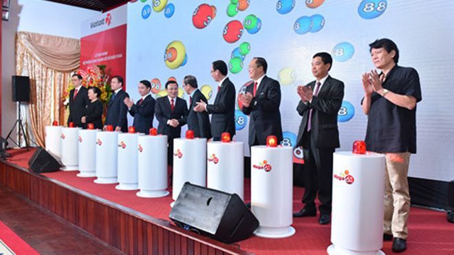 Người trúng xổ số 92 tỉ sẽ thực nhận về bao nhiêu tiền?