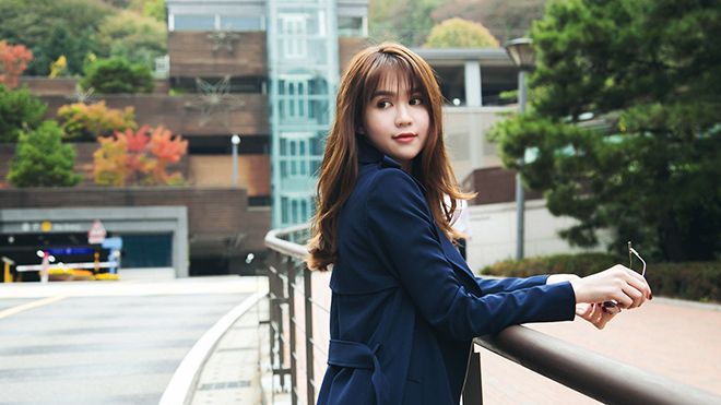 Ngọc Trinh đẹp hút hồn giữa mùa thu Hàn Quốc