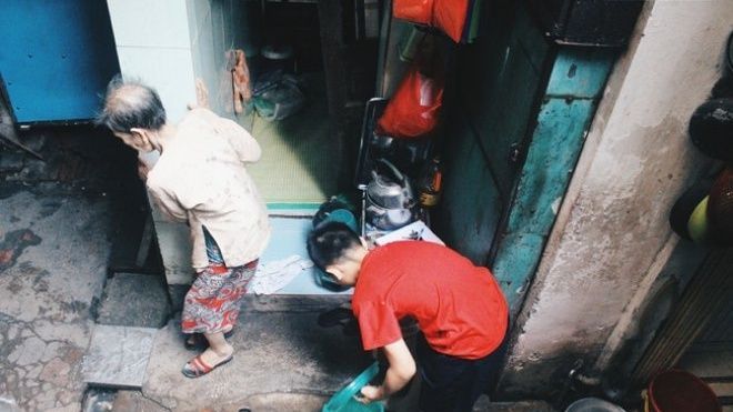 Ngôi nhà 'bé như mắt muỗi' ngay giữa Hà Nội: Rộng 4m2, có 5 người sinh sống