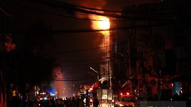 Cháy nổ ở phố Tây Sài Gòn khiến hàng nghìn người nhốn nháo