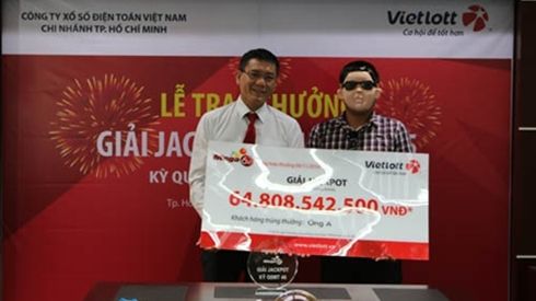 Chủ nhân của giải thưởng xổ số 65 tỷ đồng đã lộ diện, là khách hàng đến từ Đồng Nai