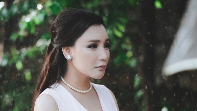 Hồ Quỳnh Hương: 'Quyết không chạy theo thời thế và khán giả'