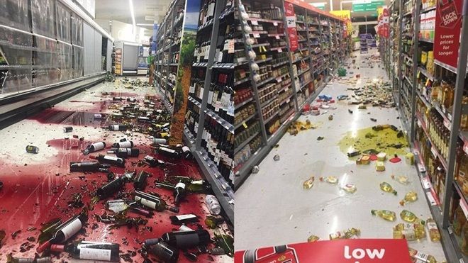 Đồ đạc đổ vỡ, nhà cửa hư hại sau động đất ở New Zealand