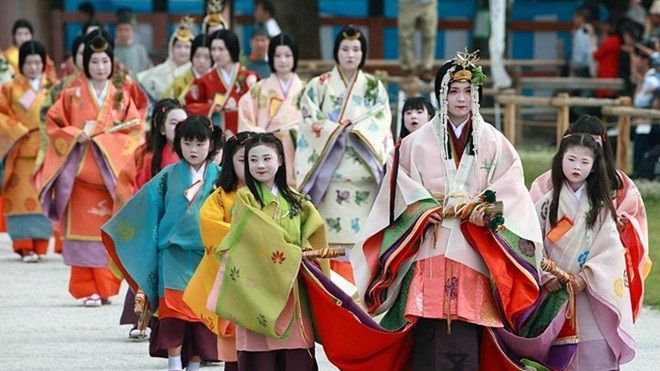 Những lễ hội hút khách bậc nhất ở cố đô xứ Phù Tang