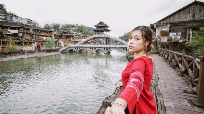 Cô nàng 9X du lịch Trung Quốc với 10 triệu đồng