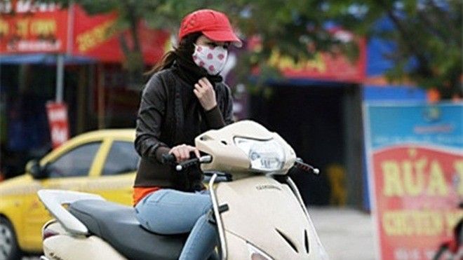 Rét 13 độ, trời Hà Nội khô như rang