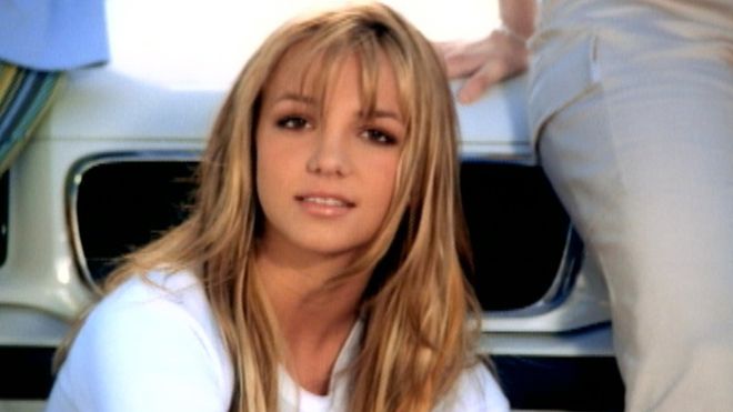 Bài hát 'huyền thoại' của Britney Spears mà bất kì 8x, 9x nào cũng nằm lòng