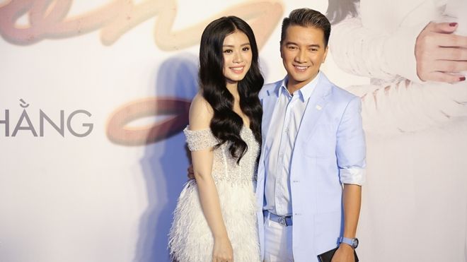 Ra mắt MV tiền tỷ, quán quân Sao Mai Thu Hằng được Mr Đàm hết lời khen ngợi