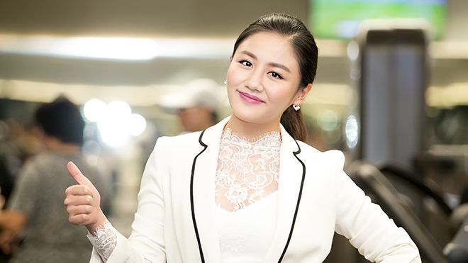 Không chỉ đi trễ sự kiện, Văn Mai Hương còn mất điểm vì ngày càng già và béo lên