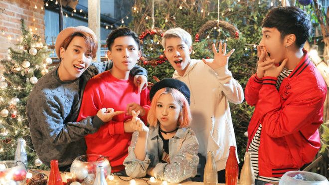 Hotboy 16 tuổi Sing My Song sáng tác ca khúc Giáng sinh chỉ trong 1 tiếng