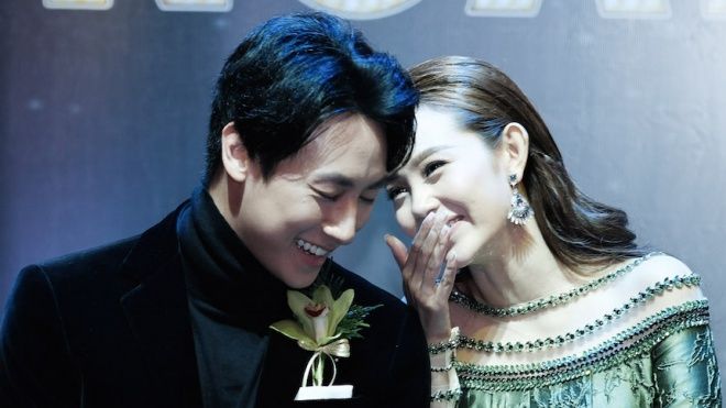 Hi sinh vì vai diễn, Minh Hằng phải đắp 14 kg silicon lên người để đóng 'Sắc đẹp ngàn cân'