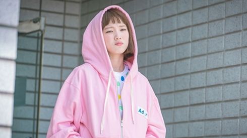 Có tăng 5 cân như Tiên nữ cử tạ, mặc áo hoodie vẫn đáng yêu như thường!
