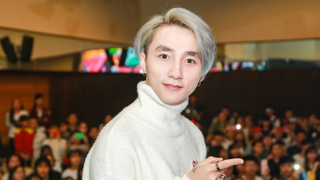 'Tùng đã dồn hết sức lực vào MV, các bạn không xem Tùng sẽ khóc đấy!'