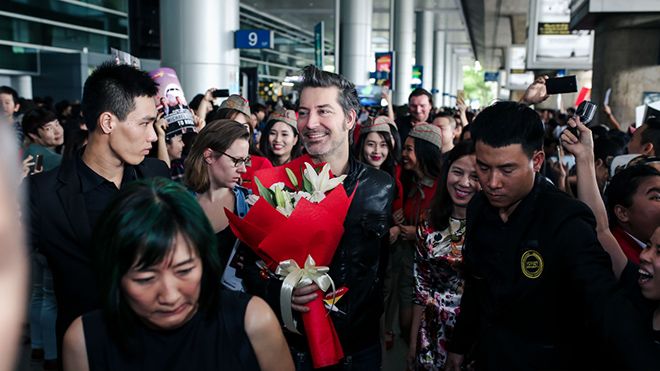 Chỉ một thành viên đến Việt Nam, Michael Learns To Rock vẫn được fan chào đón nhiệt tình