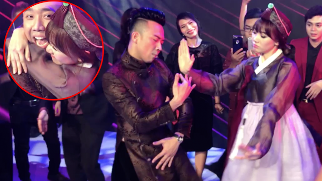 Hé lộ đoạn clip Trấn Thành - Hari Won 'quẫy tung nóc' cùng dàn danh hài Việt