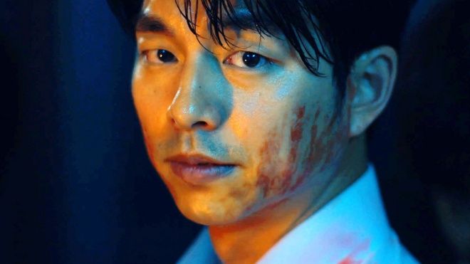Vô tình hay cố ý, Gong Yoo bỗng dưng là diễn viên Hàn Quốc thành công nhất tại Việt Nam