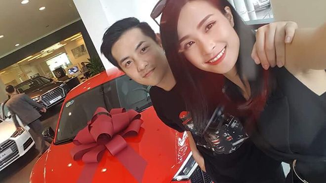 Cứ im lặng làm việc, Đông Nhi lại kết nạp siêu xe 13 tỷ vào bộ sưu tập