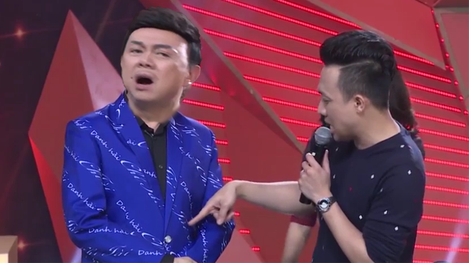 Trấn Thành 'chặt chém', khiến nghệ sĩ Chí Tài nói không nên lời khi bị ví là 'xe lưu động quảng cáo'